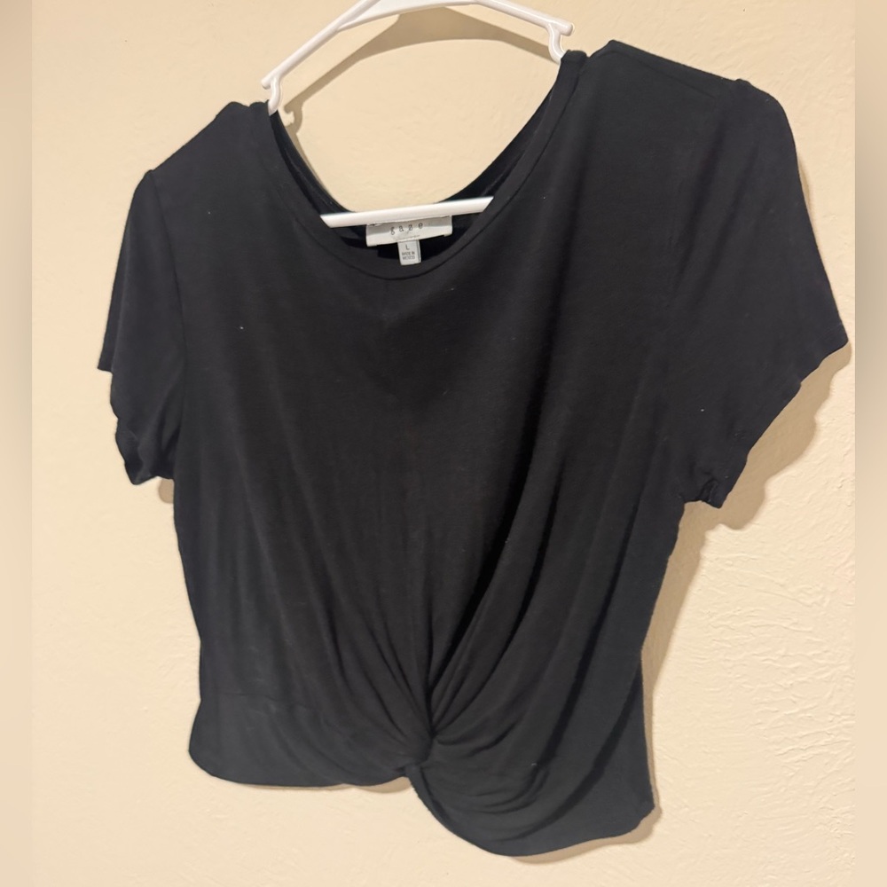 gaze Black Twist-Knot Crop Top